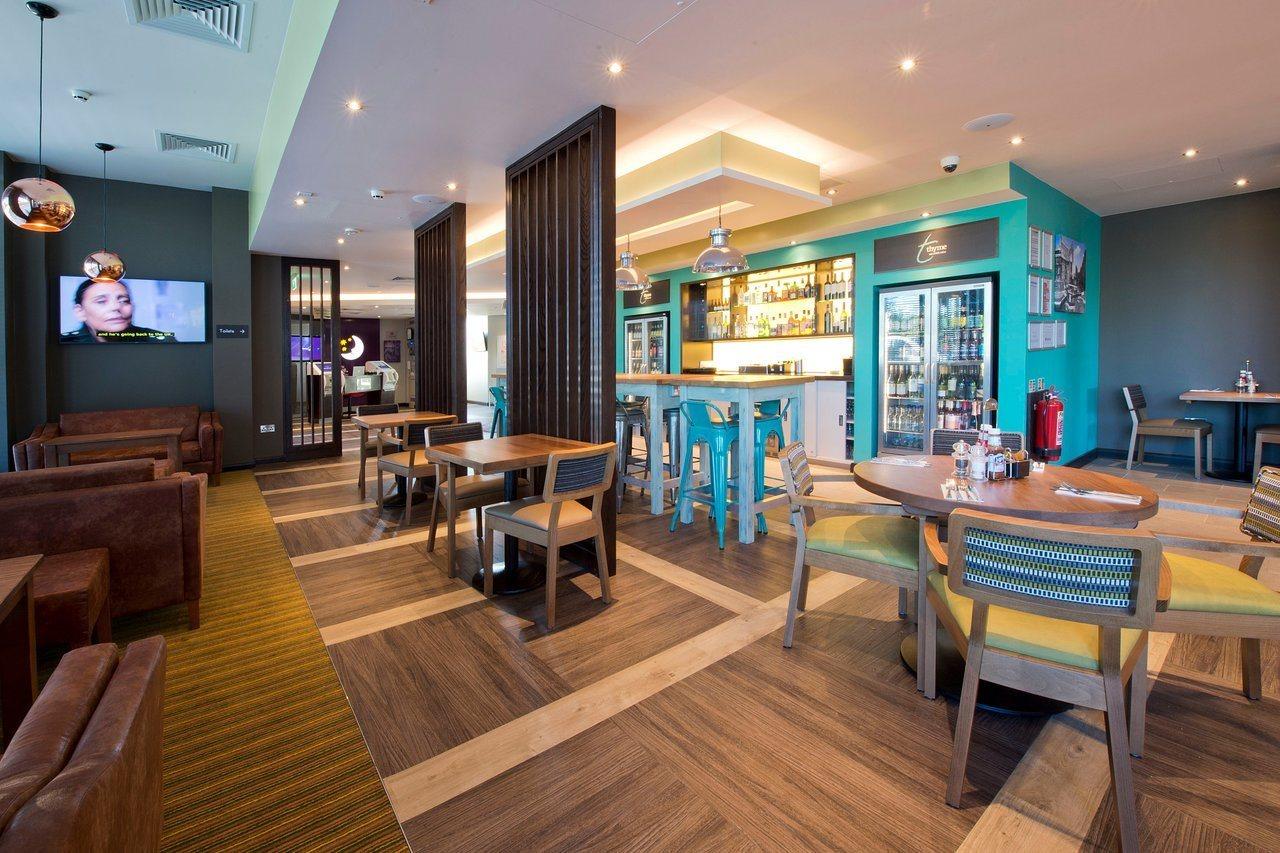 Premier Inn London Tolworth Kingston upon Thames  Εξωτερικό φωτογραφία
